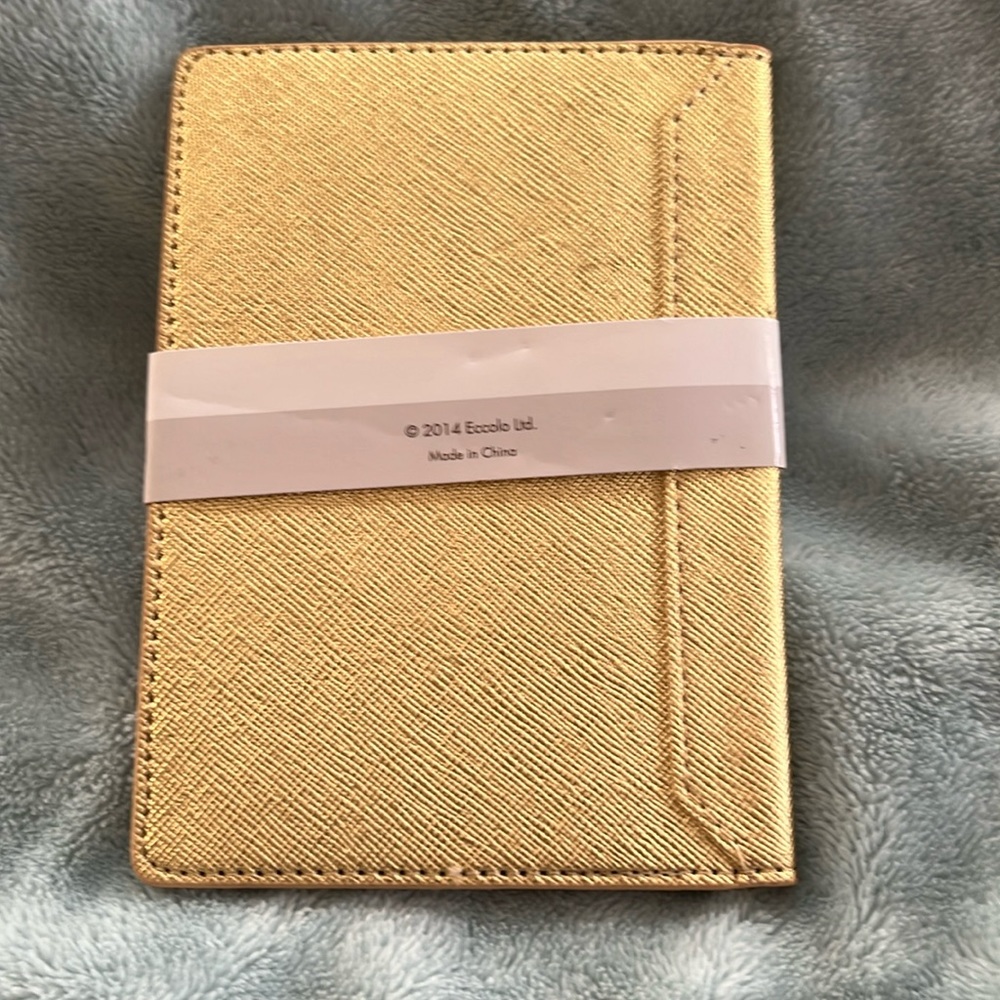Via Lorenzo n.26 Collection Gold  Passport  Case - Picture 4 of 7